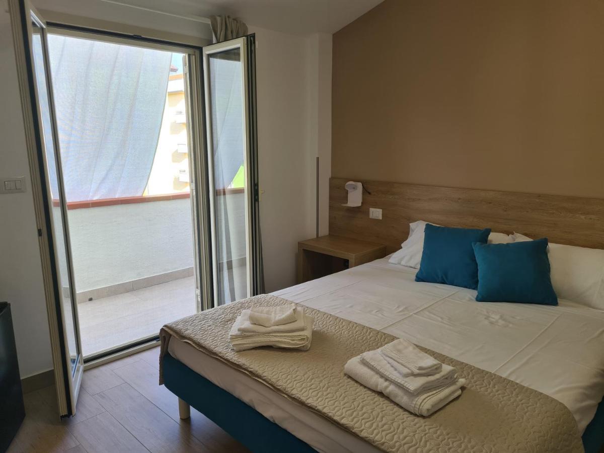 B&B Al Quadrato Scalea Extérieur photo