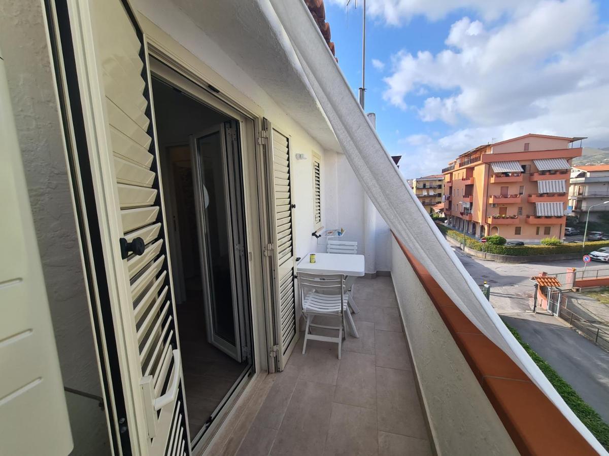 B&B Al Quadrato Scalea Extérieur photo